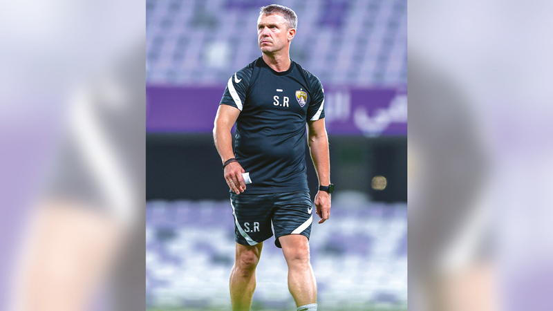 مدرب العين سيرجي ريبروف.  من المصدر