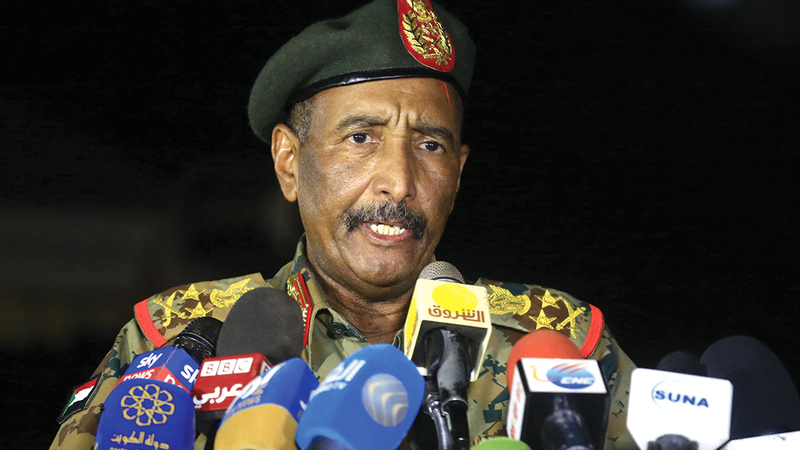 عبدالفتاح البرهان: «الجيش اتخذ الخطوات التي تحفظ أهداف ثورة ديسمبر 2018».