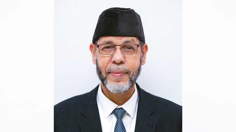 امحمد المستغانمي: «الشارقة تحتل مكان الصدارة عربياً في عنايتها بتعزيز لغتنا».