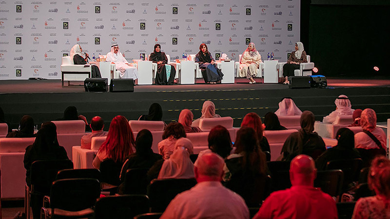 جانب من الندوة التي ناقشت الكتاب الجديد «مقهى ريش.. عين على مصر».  من المصدر