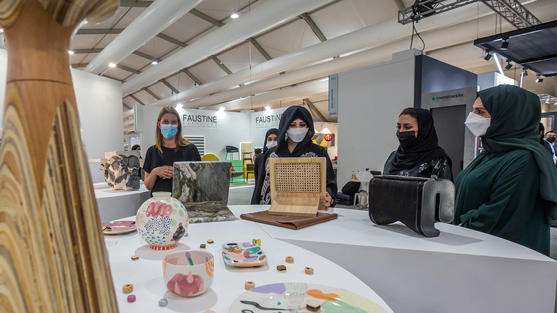 لطيفة بنت محمد خلال افتتاح فعاليات الدورة السابعة لأسبوع دبي للتصميم.   من المصدر