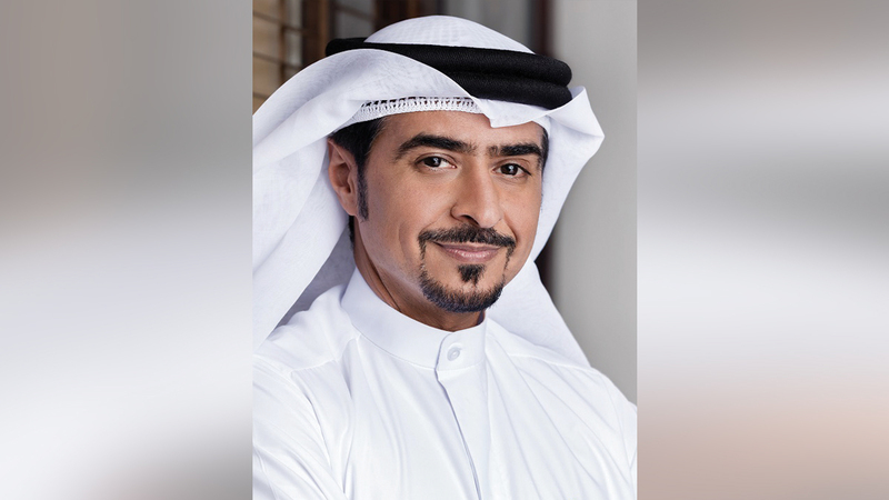 أحمد العامري: «نبارك لحاكم الشارقة، ونهنئه بنجاح رهانه، فأمة اقرأ تقرأ وتبدع وتنشر وتبتكر».