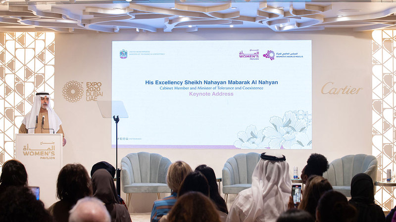 نهيان بن مبارك: «لايزال أمام الرجال والنساء الكثير من العمل والجهد، لبناء عالم يقدّر المرأة مثلما يقدّر الرجل».   وام