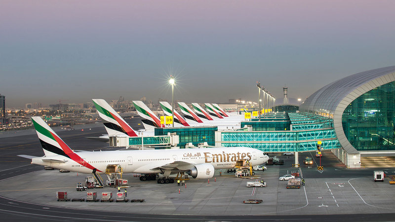 «طيران الإمارات» تعزز سعتها المقعدية بالتوازي مع نمو الطلب.   أرشيفية