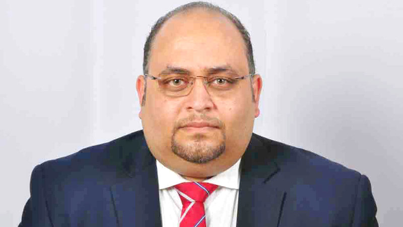 محمد حلمي: «(الإدارة المالية) عبارة عن نظام يهدف إلى تسهيل حركة المال بين الأفراد».