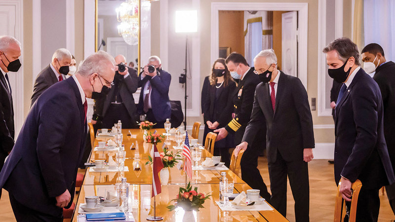 وزراء خارجية «الناتو» يستعدون لعقد قمتهم في لاتفيا.  أ.ف.ب