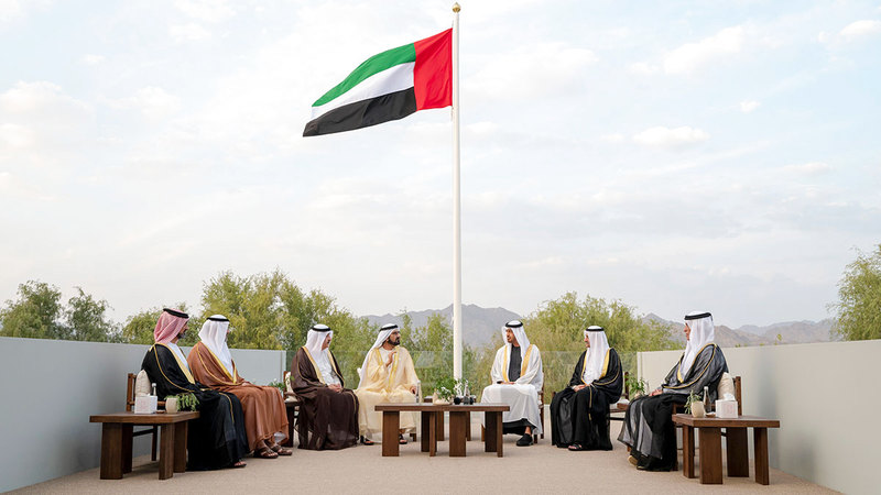 المجلس الأعلى للاتحاد عقد أول اجتماع في اليوبيل الذهبي بـ «قصر الشيخ راشد».    وام