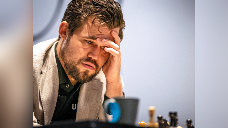 ماغنوس كارلسن: «الدفاع عن لقب بطولة العالم أمر صعب للغاية، ويتطلب تركيزاً عالياً في كل حركة تقوم بها على الرقعة».