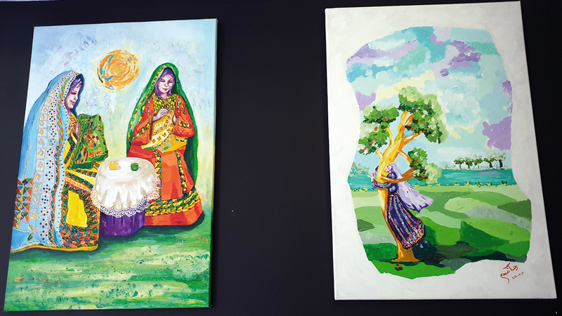 لوحات المعرض الفني في جناح فلسطين.    الإمارات اليوم