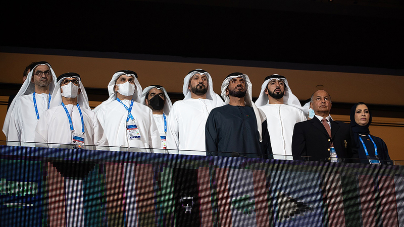 نهيان بن زايد خلال افتتاح كأس العالم أمس.     من المصدر