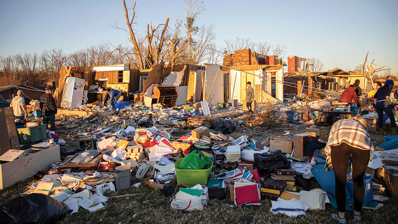 ركام منازل تضررت جراء العواصف الشديدة.  أ.ف.ب