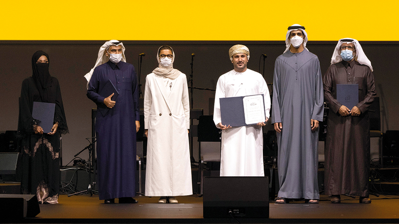 الجائزة تعمل على الارتقاء بالفنون الإسلامية ورعاية الموهوبين فيها.   من المصدر