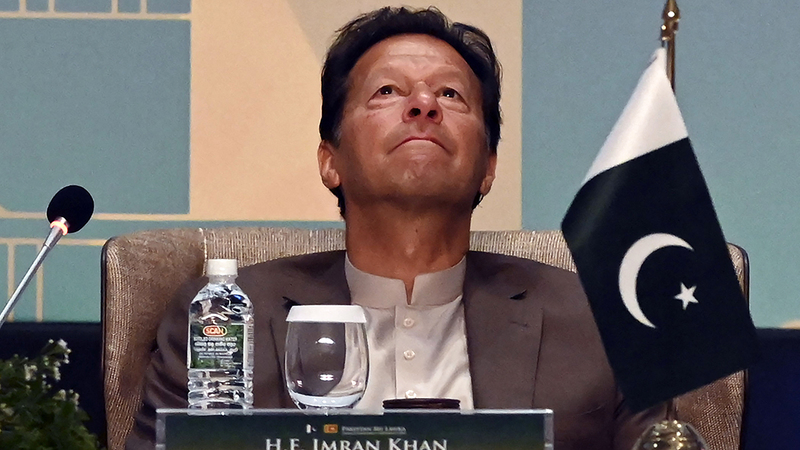 وصف رئيس حكومة باكستان، عمران خان، القمة بأنها «تعبير عن التضامن مع شعب أفغانستان»   أ.ف.ب