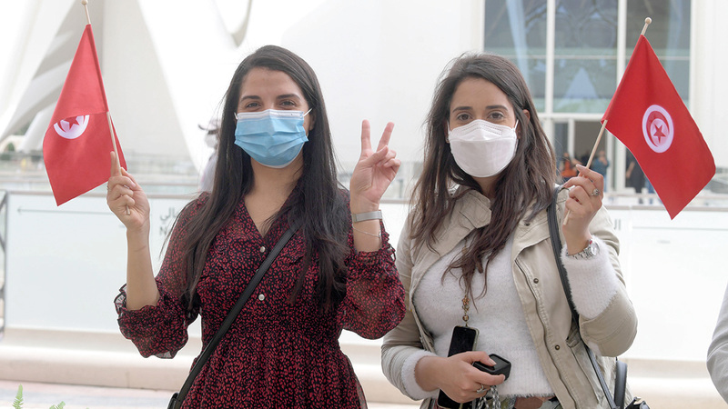 الجمهور تفاعل مع أغنية «نغني لنحيا».   تصوير: إريك أرازاس