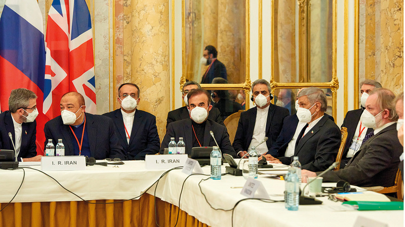 الوفد الإيراني خلال مباحثات إحياء الاتفاق النووي في فيينا.   أرشيفية