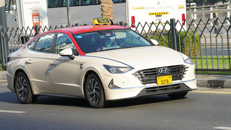 «طرق دبي» تعمل على تحديث أسطول مركبات الأجرة.   من المصدر