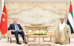 الصورة: رئيس البرلمان التركي: آفاق تطوير العلاقات التجارية مع الإمارات واسعة