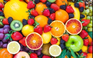 الصورة: دراسة تحدد الفاكهة التي تخفض الكوليسترول «طبيعيا» وتدعم صحة القلب