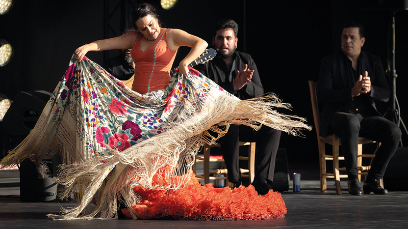 مرسيدس قدّمت أروع ما صممته من رقصات «الفلامنكو» الشهيرة.    من المصدر