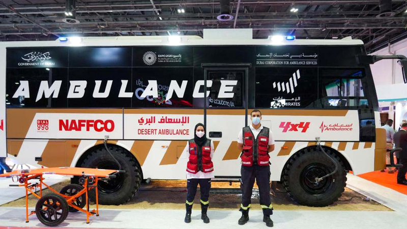 حافلة الإسعاف مزوّدة بأحدث المعدات الطبية.   من المصدر