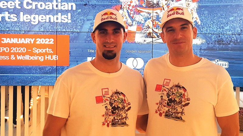 الشقيقان مارتن وفالنت سينكوفيتش.   من المصدر