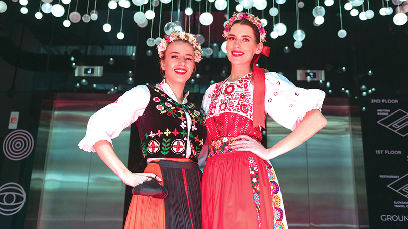 جناح سلوفاكيا يركز على إبراز التقدم الذي أحرزته في مجال صناعات المستقبل.   من المصدر