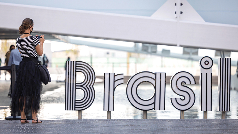 جناح البرازيل في مقدمة الأجنحة التي زارها مشجعو بالميراس.   من المصدر