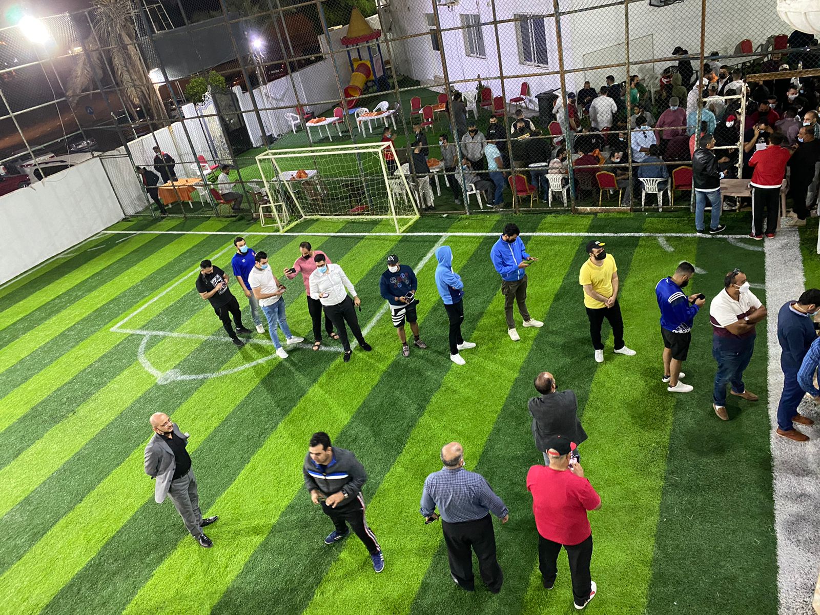 جمهور الأهلي في النادي المصري عجمان أمس