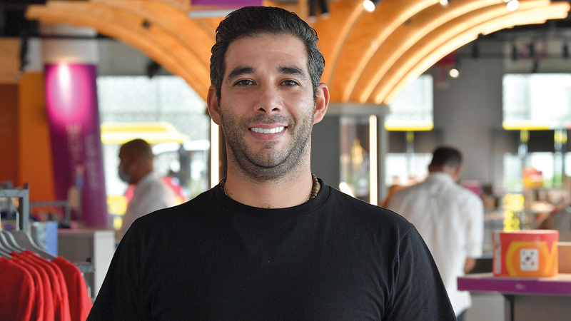 روني خوري: «جواز سفر إكسبو علامة مسجلة للحدث، ويسعى الكبار والصغار إلى اقتنائه ليكون بمثابة ذكرى تسجل الأجنحة التي زاروها».