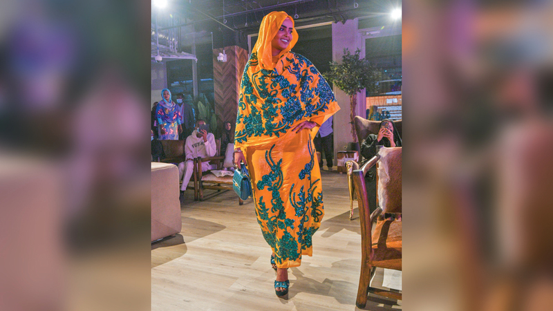 عروض الثوب السوداني ستبرز أساليب التطريز والحياكة.     تصوير: أشوك فيرما