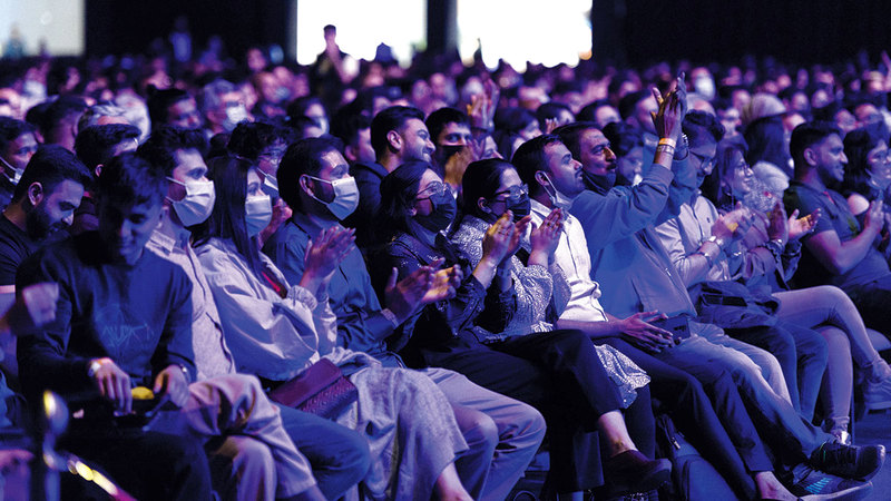 جمهور كبير حضر الفعالية التي استضافها «نادي إكسبو للكوميديا».   من المصدر