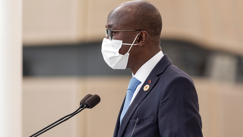 بابالولا جان: «في المعركة التي نخوضها لإنقاذ كوكبنا، بتنا الآن نكتب قصتنا بطريقة جماعية، إذ أدرك كثيرون آثار المشكلات البيئية».