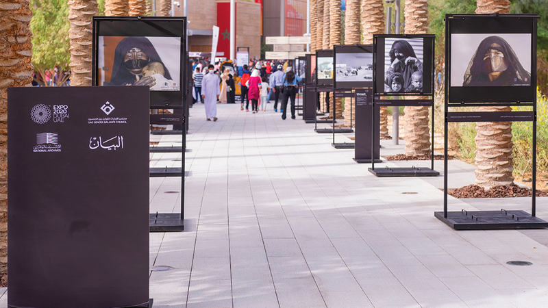 المعرض يؤكد للعالم أن المرأة الإماراتية كانت ولاتزال شريكاً رئيساً لا غنى عنه في بناء وطنها ونهضة مجتمعها.   من المصدر