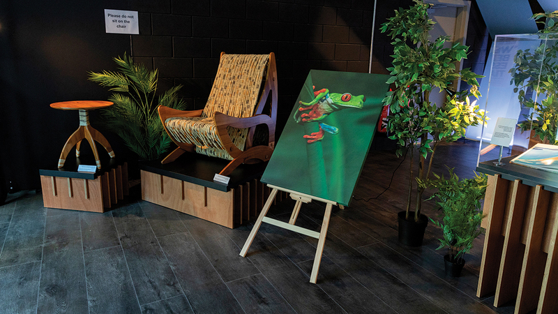 «رانا» يحتل موقعاً بارزاً في معروضات جناح كوستاريكا.    من المصدر