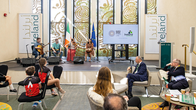 الجناح وعد زوّار «إكسبو دبي» بباقة فعاليات ثقافية وترفيهية.   من المصدر