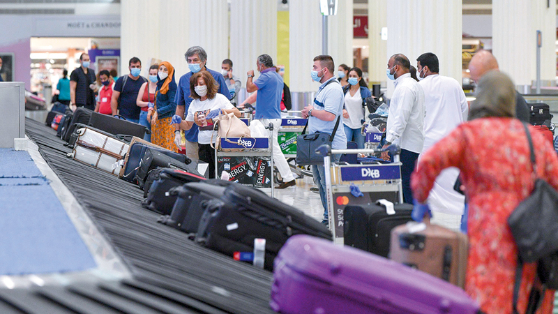 الفترة الراهنة تشهد زيادة تصل إلى 25% في الطلب على السفر للخارج.     تصوير: أشوك فيرما