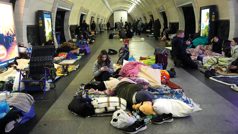 سكان خاركيف يعيشون حياة جديدة تحت الأرض.   من المصدر