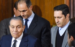 الصورة: أسرة الرئيس الراحل حسني مبارك تستعد لإصدار بيان "حسم الجدل"