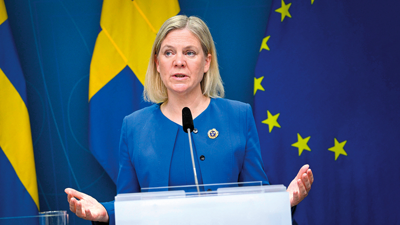 رئيسة وزراء السويد ماغدالينا أندرسون غيرت خطتها فجأة.   أ.ف.ب