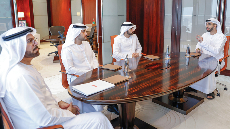 توجيهات حمدان بن محمد ومكتوم بن محمد جاءت ضمن جهود اللجنة العليا للإشراف على التطورات التكنولوجية في دبي.   من المصدر
