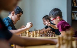 الصورة: الشطرنج مادة إلزامية في مدارس جورجيا