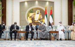 الصورة: رئيس الدولة يتقبل تعازي قادة عدد من الدول في وفاة فقيد الوطن الشيخ خليفة