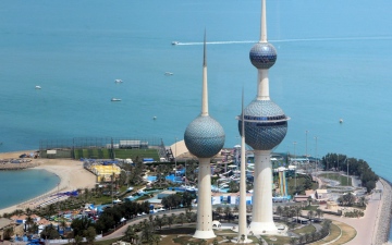 الصورة: الكويت تعيد إصدار تصاريح العمل للمصريين