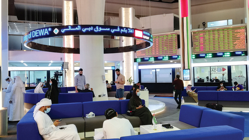 عدد المستثمرين في سوق دبي المالي وصل إلى 903 آلاف و77 مستثمراً نهاية مارس 2022. تصوير: أحمد عرديتي