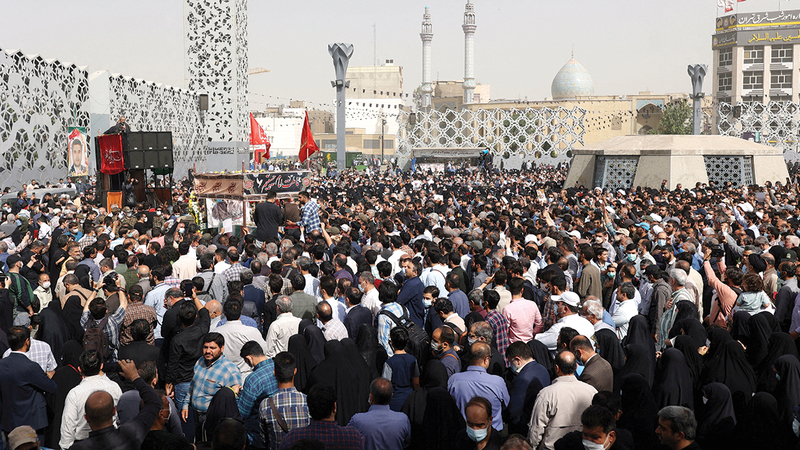 جنازة الصياد في طهران. رويترز