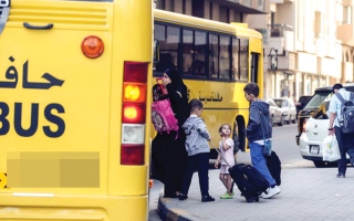 الصورة: مدارس خاصة في الشارقة ترفع رسوم الحافلات 20%