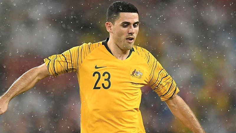 لاعب وسط أستراليا توم روجيتش. من المصدر