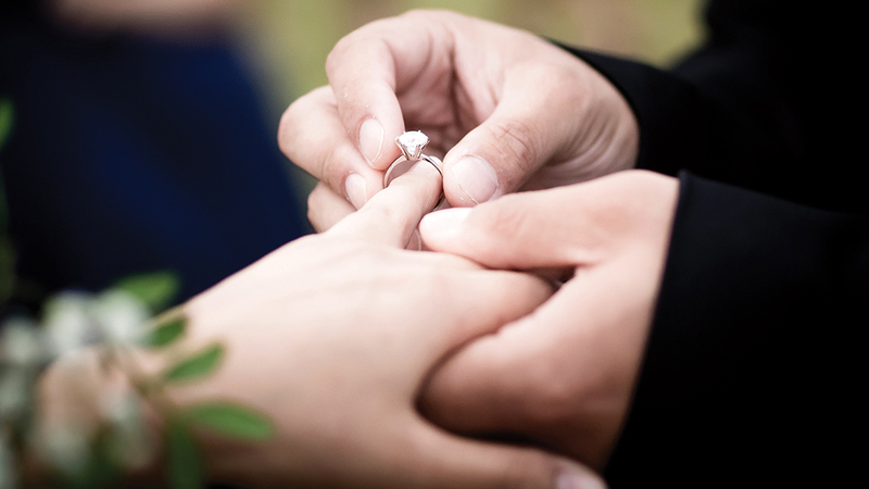 الزواج المدني يتيح مفهوماً حديثاً لقوانين الأسرة المدنية للأجانب.   أرشيفية