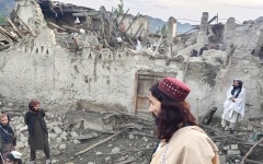 الصورة: أكثر من 1000 قتيل في زلزال ضرب أفغانستان