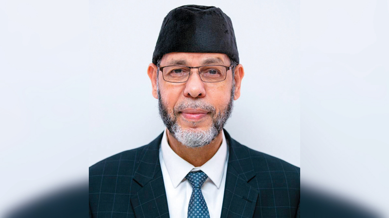 محمد صافي المستغانمي: «ما يبذل في سبيل تمكين اللغة العربية جهود مقدّرة، خصوصاً مع ما نشهده من حالة التآزر والتعاون بين مجامع اللغة العربية التي من شأنها أن تؤتي ثمارها».